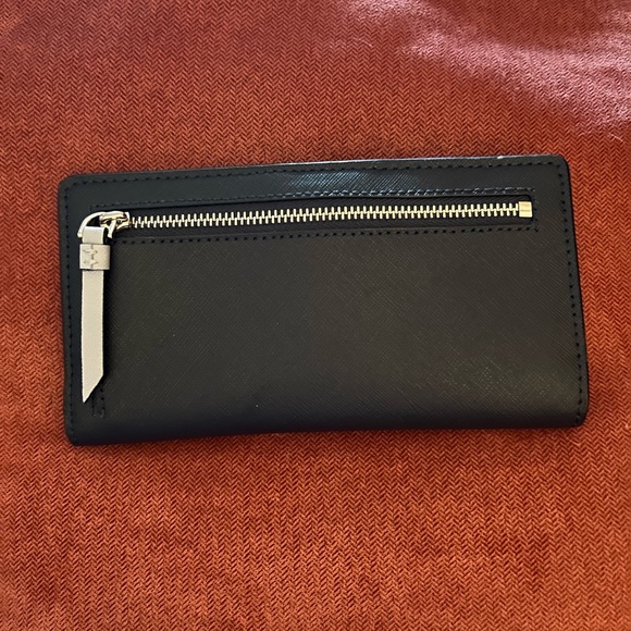 Kate Spade bifold wallet - Picture 2 of 5